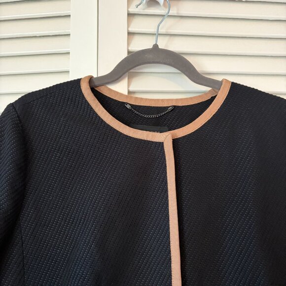 Talbots Textured Piped Coatigan 12 black tan snap - Picture 3 of 9